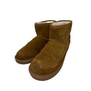 Size 8 - Women’s Kookaburra by UGG Boots Tan Style 1114851